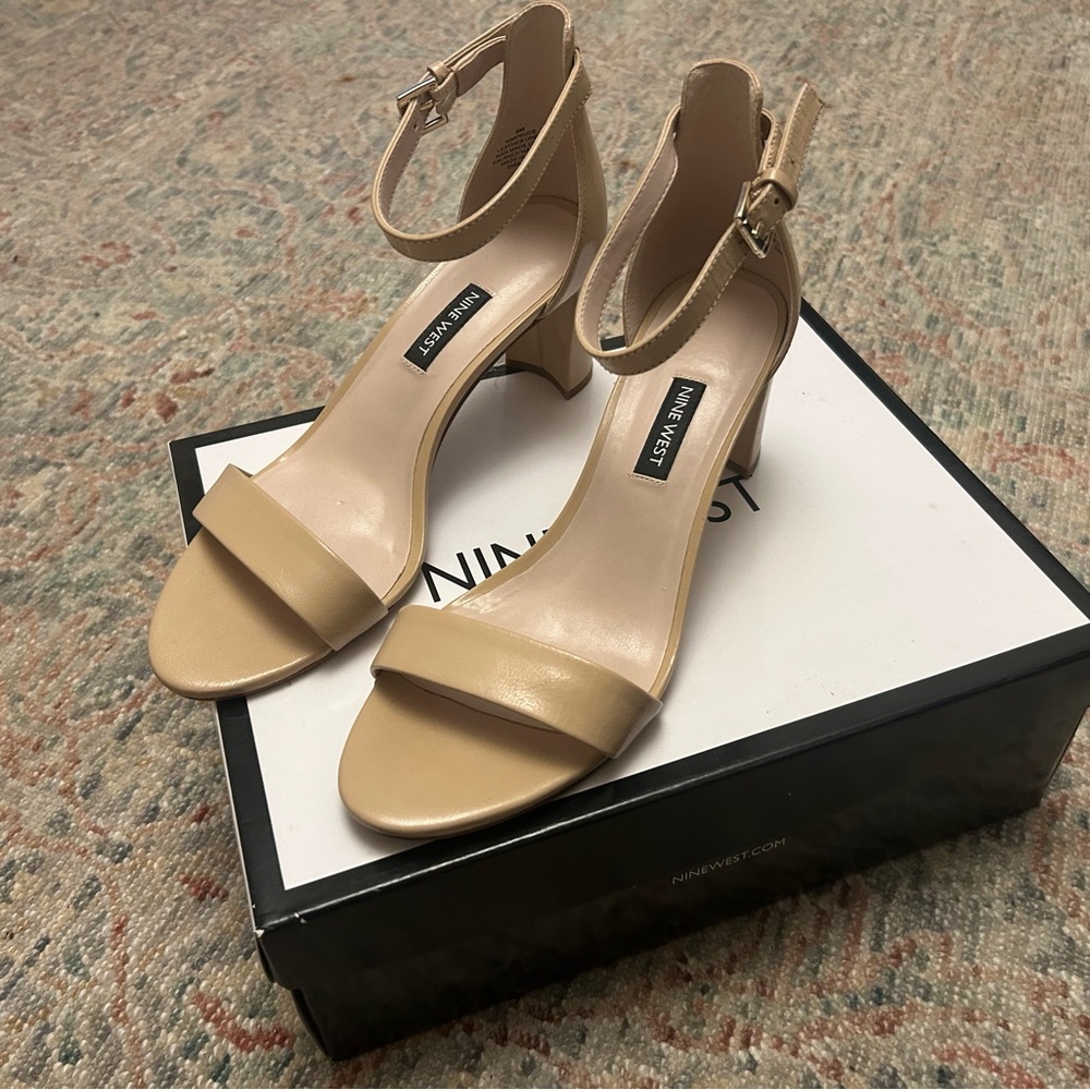 Nine West Beige Ankle Strap Heels Size 8